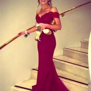 Mermaid Off the Shoulder Lace Long Evening Dress